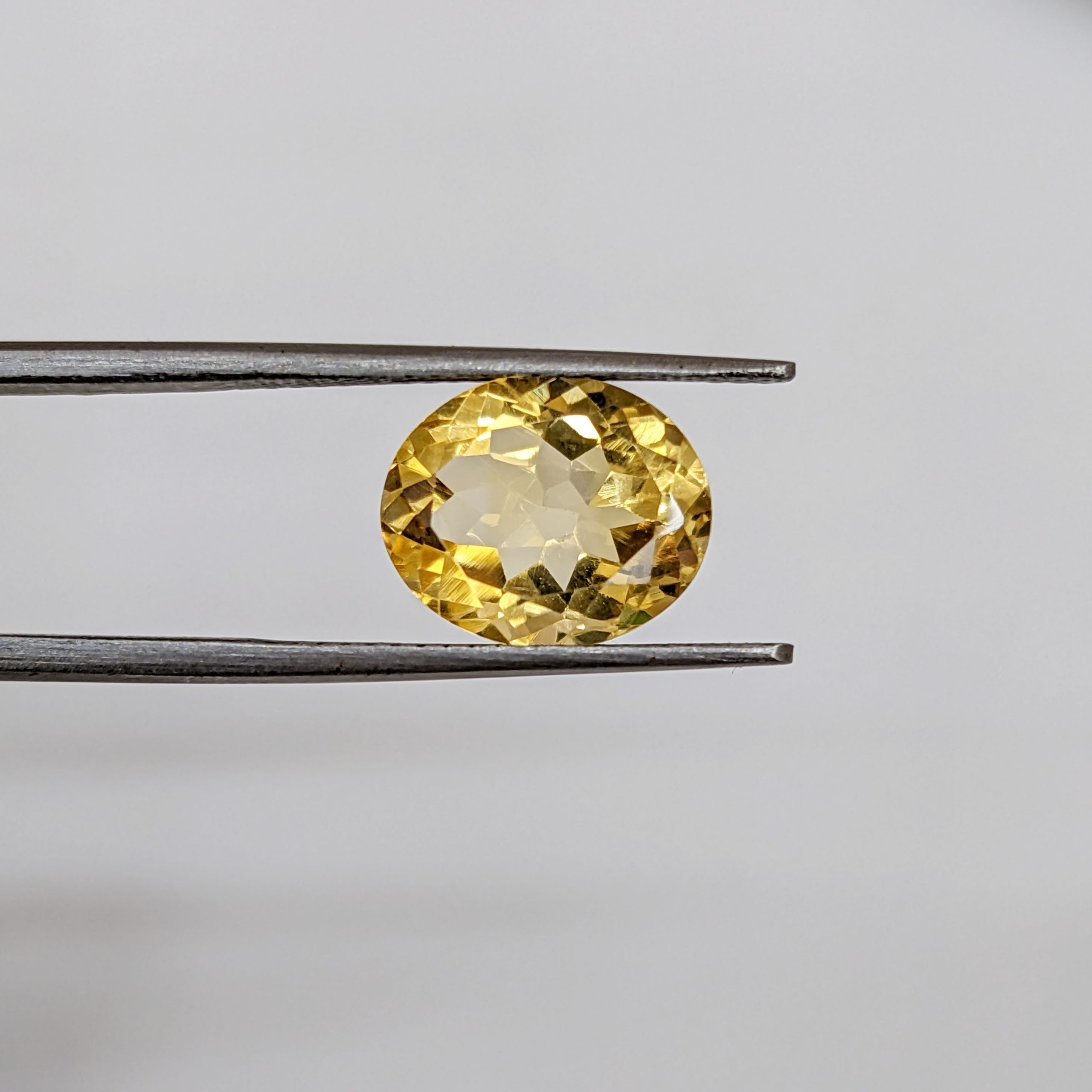 4.21 Ct. Yellow Citrine - Image 2