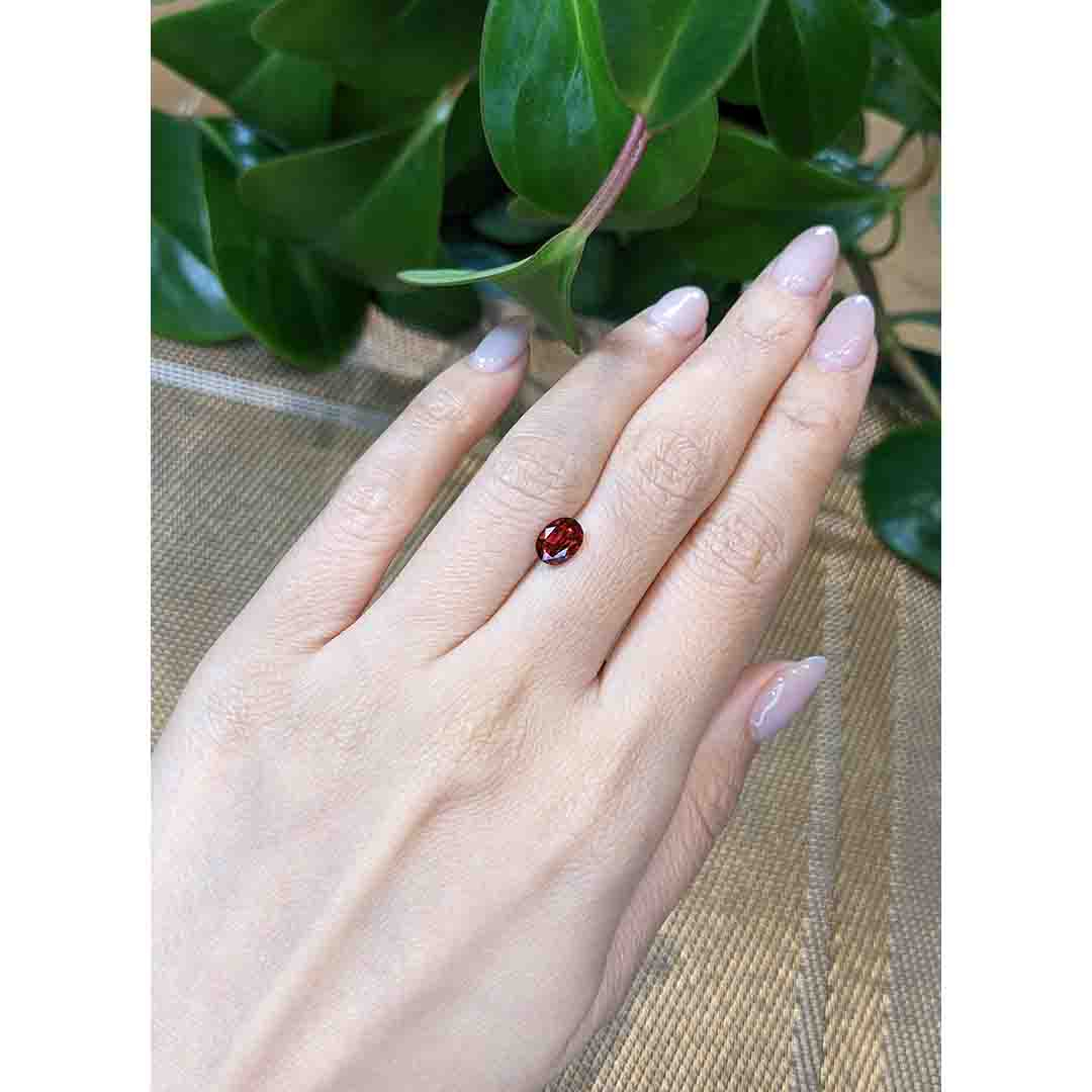 1.47 Ct. Red Garnet - Image 2