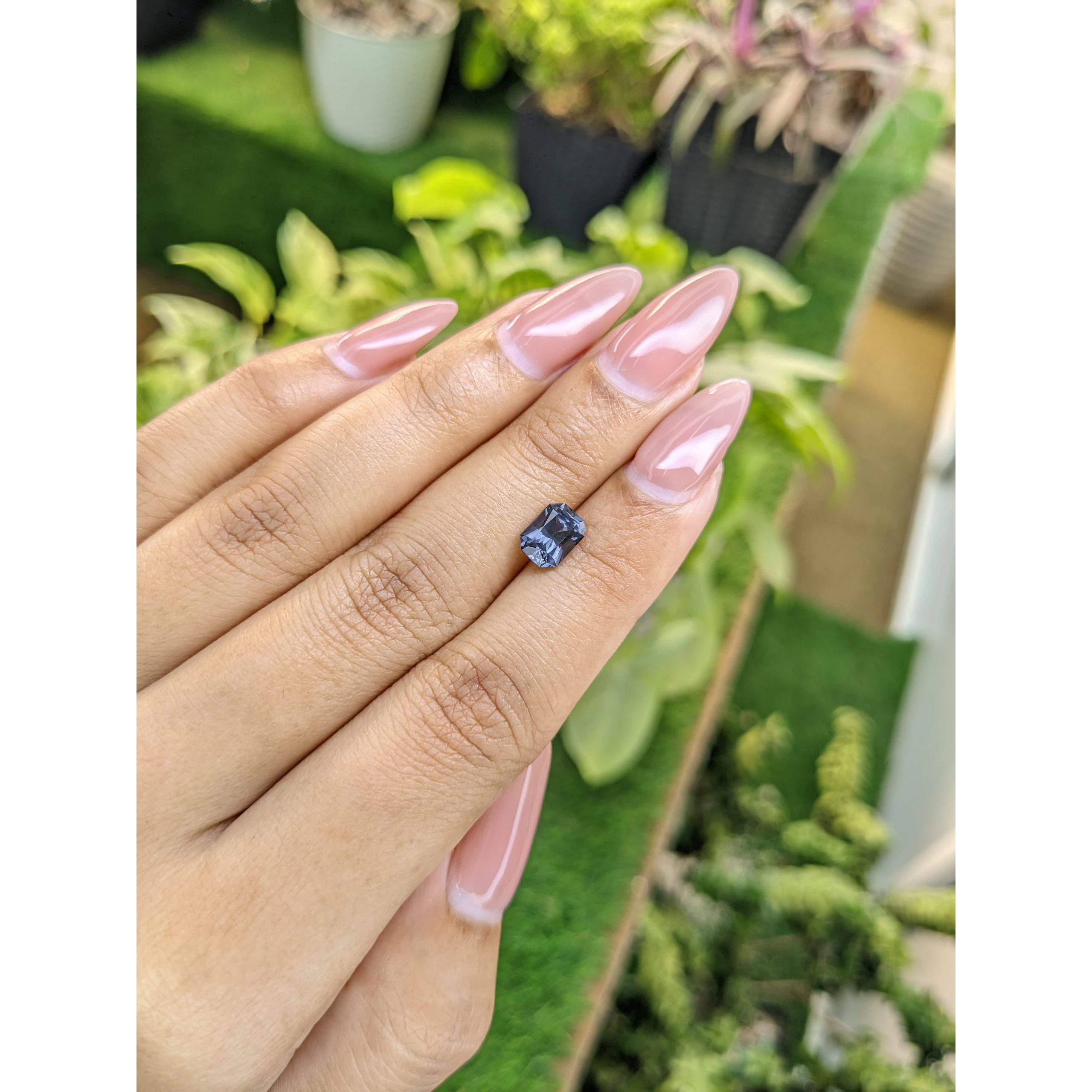 1.47 Ct. Violet Spinel - Image 3