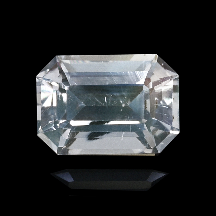 0.52 Ct. Rainbow Moonstone