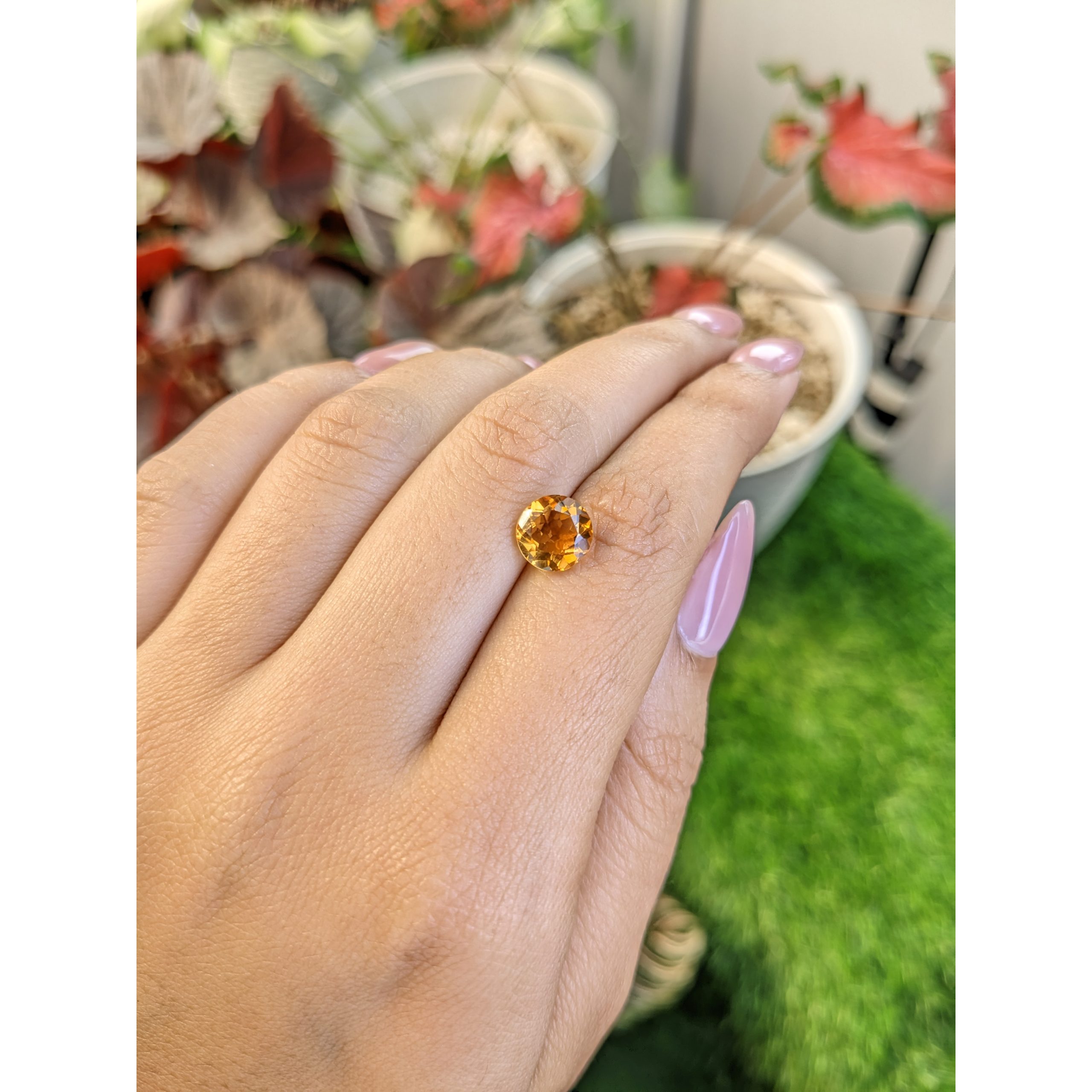 1.73 Ct. Yellowish Orange Citrine - Image 2
