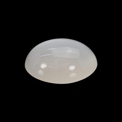 10.62 Ct. White Cabochon Moonstone