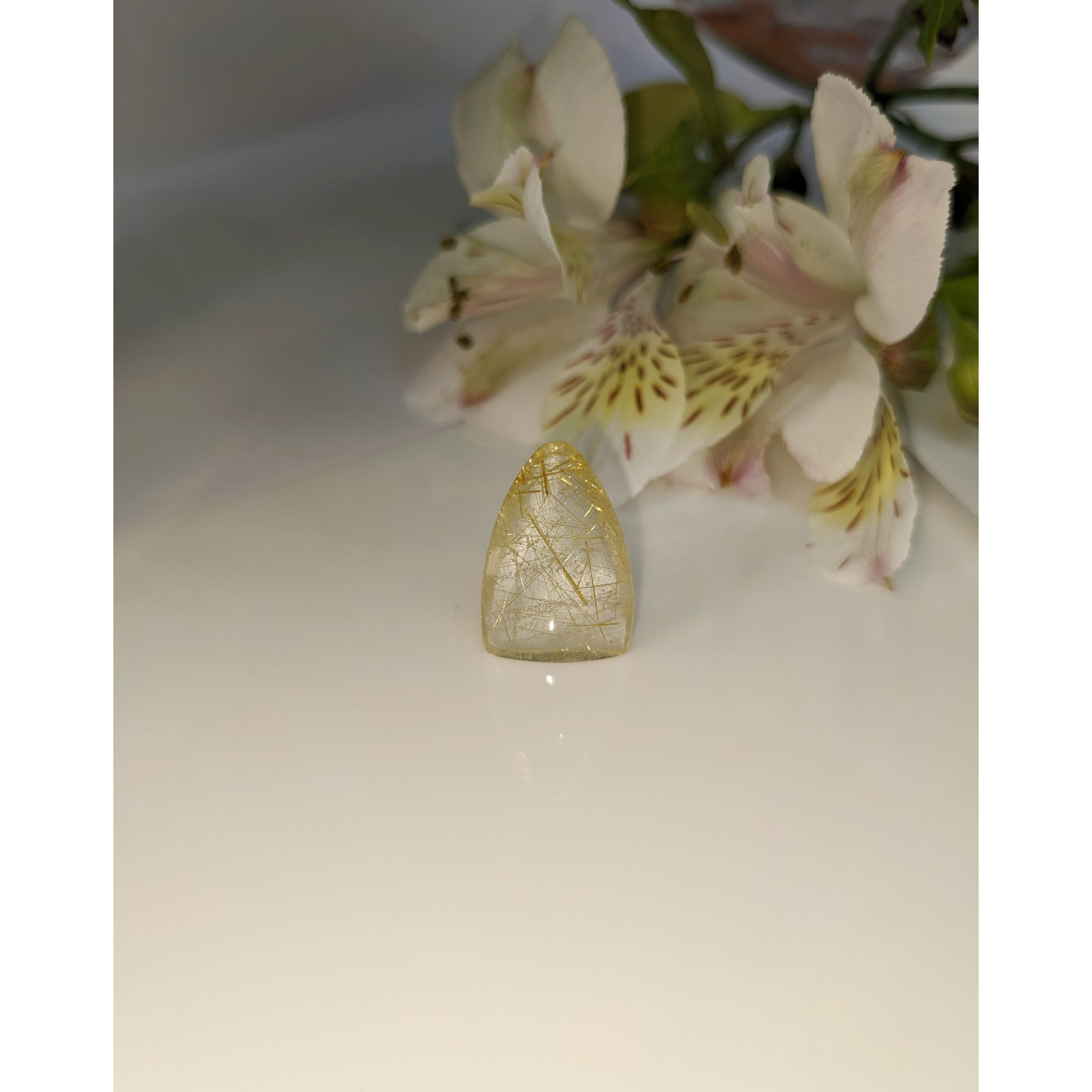 13.27 Ct. Yellow Cabochon Rutilated Quartz - Image 2
